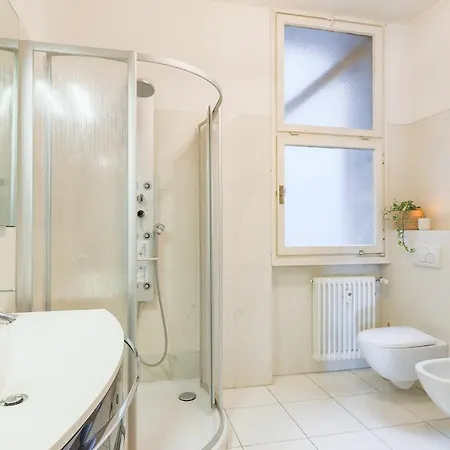 Apartmán Piazza Cavour View - Bymyhomeincomo