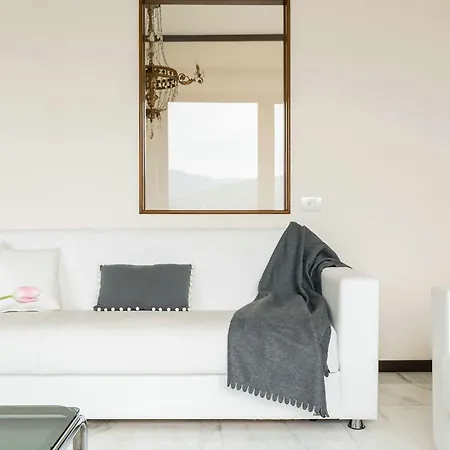 Piazza Cavour View - Bymyhomeincomo דירה