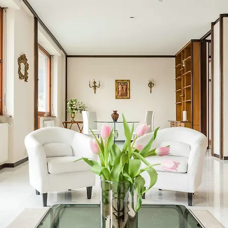 Piazza Cavour View - Bymyhomeincomo דירה